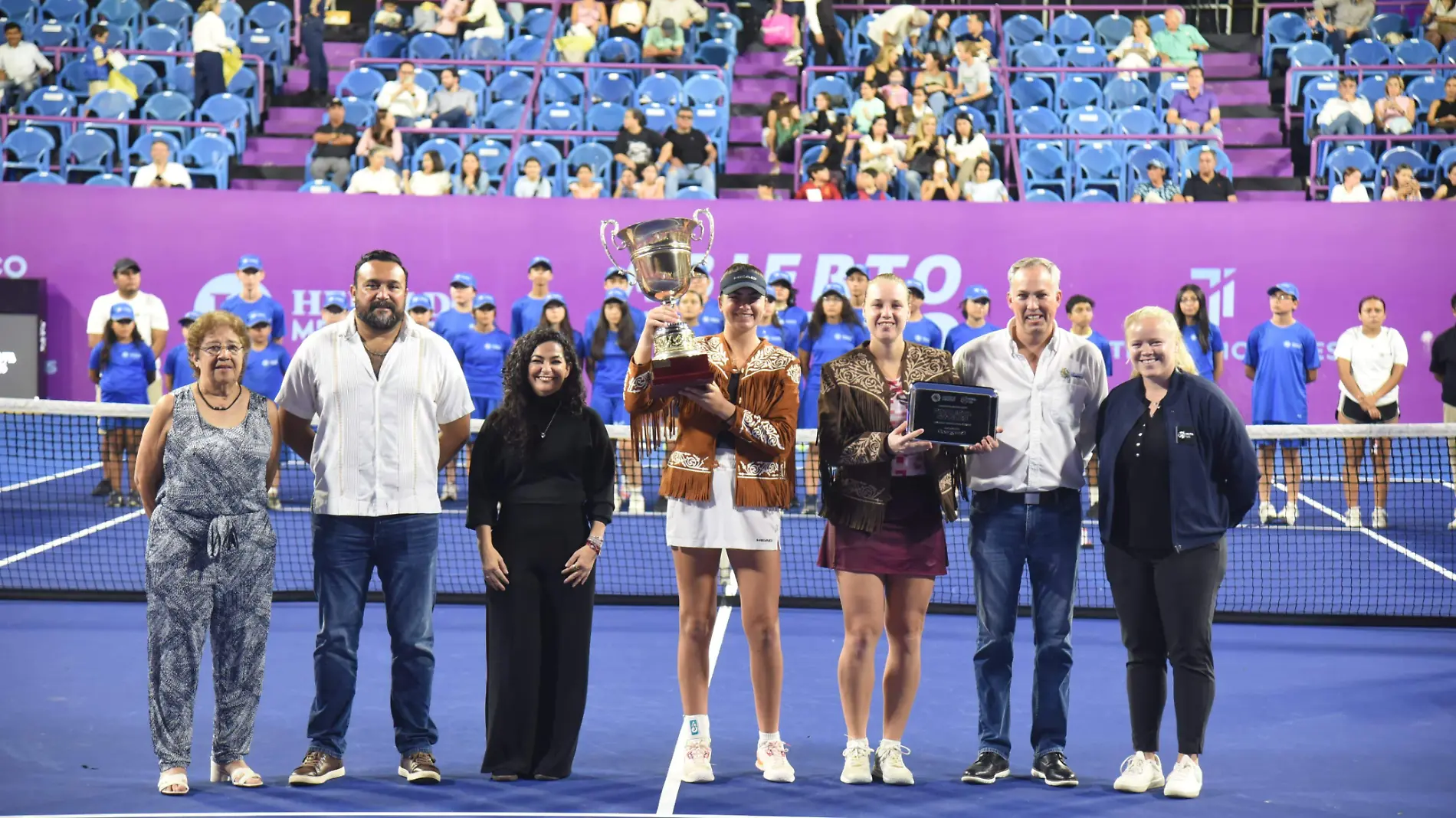 Marina Stakusic derrota a Anna Blinkova y se consagra como campeona del Abierto Tampico 2024 